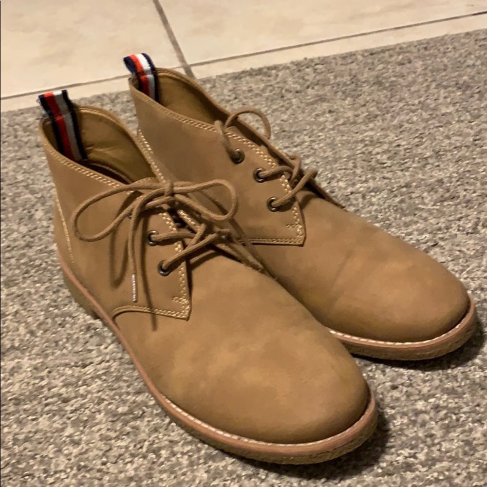 Women’s Tommy Hilfiger Boots!